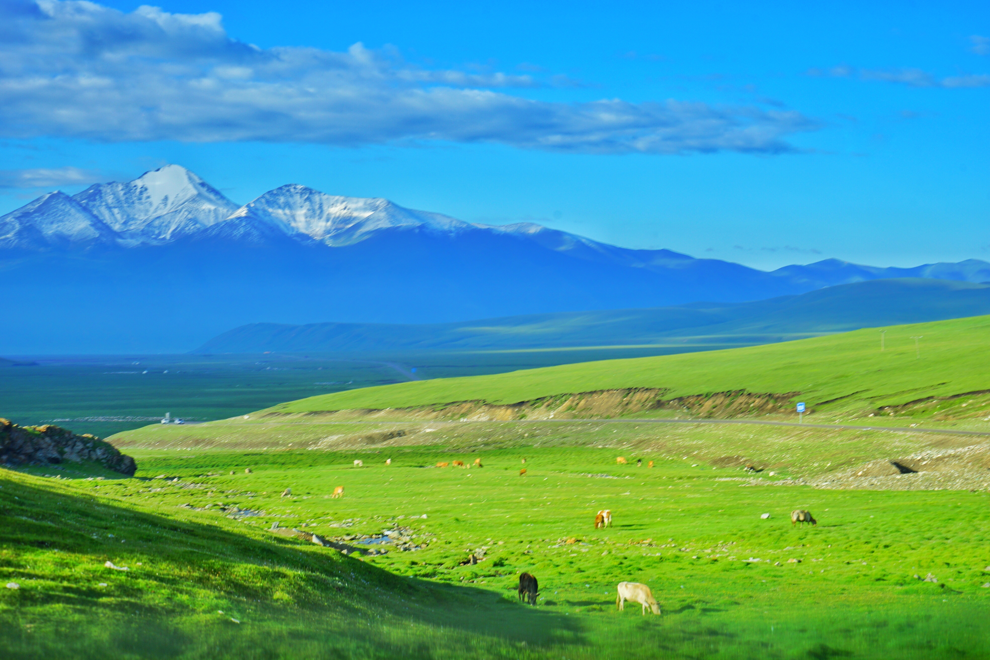 穿越天山之巔 獨庫公路，比318川藏線更震撼的景觀大道